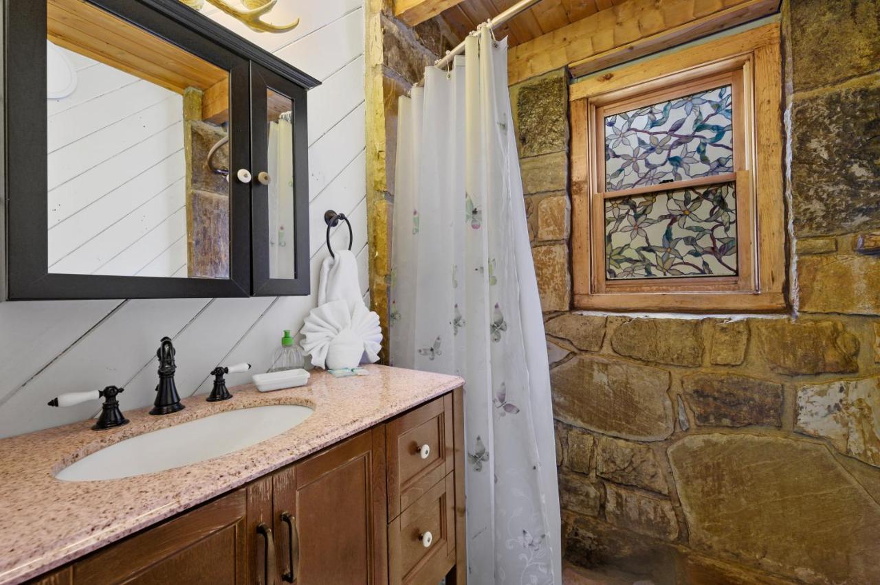 The Robins Nest With Hot Tub Villa พิเจนฟอร์จ ภายนอก รูปภาพ